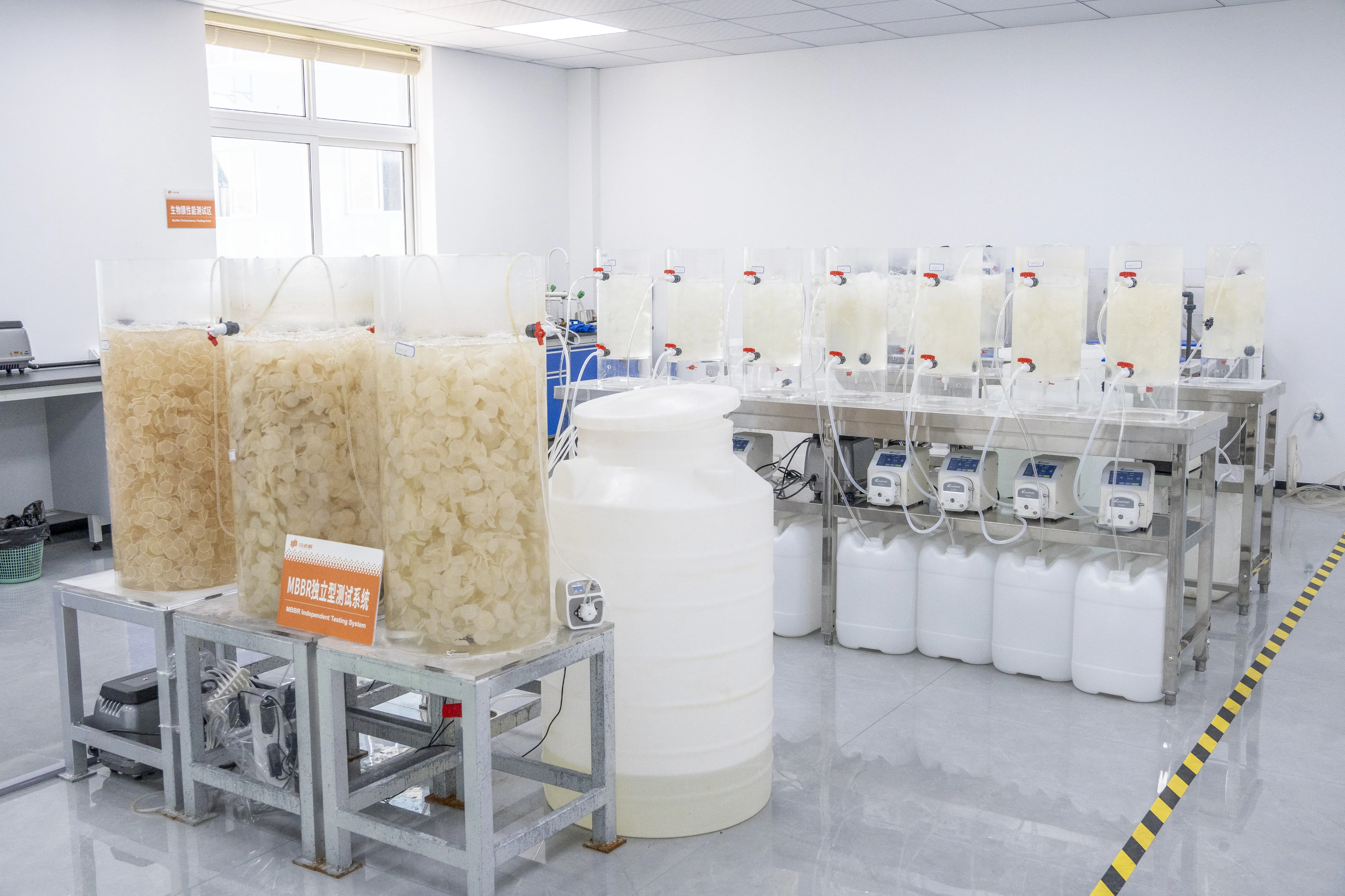 Biofilm Cultivation Test Columns