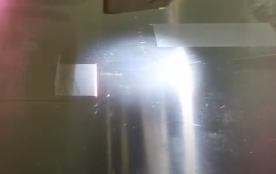 Aluminum oxide removal by laser cleaningRaysee